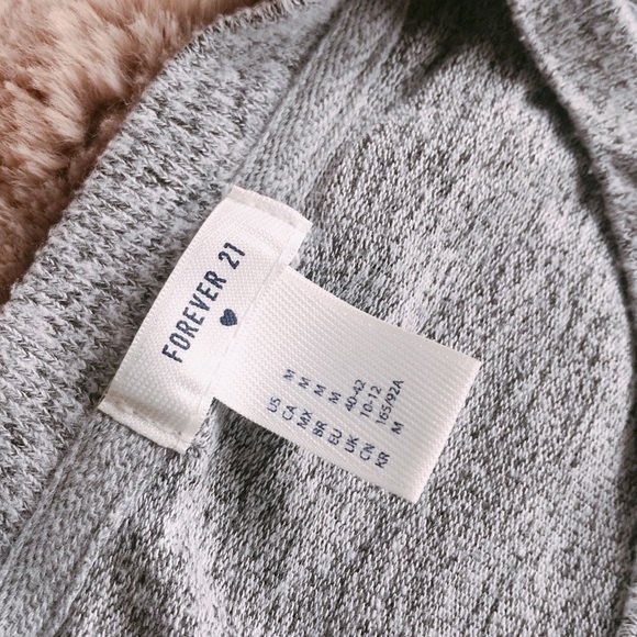 Black pants Hollister + light sweater forever 21 - Picture 4 of 4